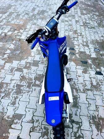 Yamaha YZ - 9