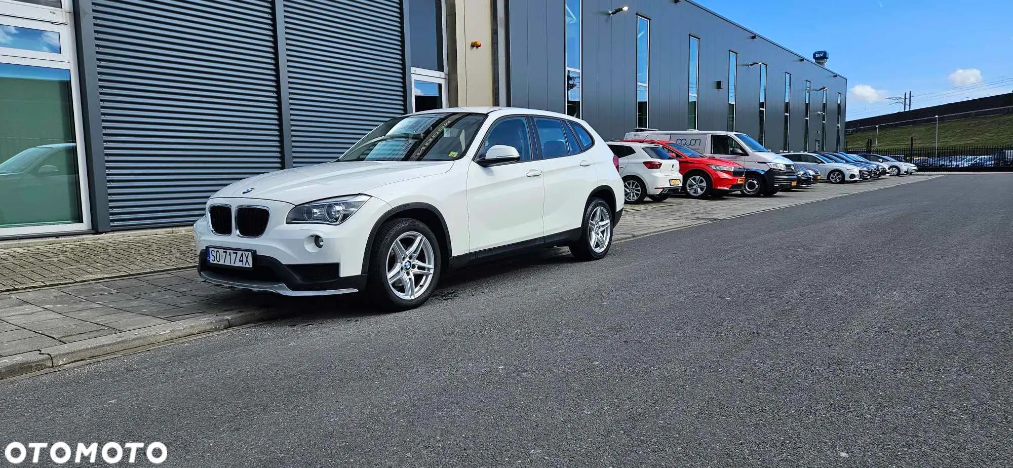 BMW X1 sDrive18d xLine - 1