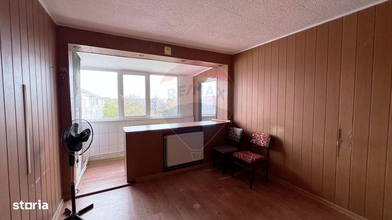 Apartament 4 camere de vanzare in Micro 16, Galați – 88,29 mp utili - Imagine principală: 4/9