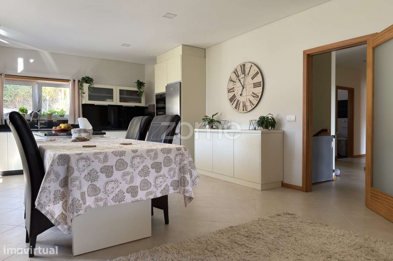 Moradia T3 - Grande imagem: 3/21