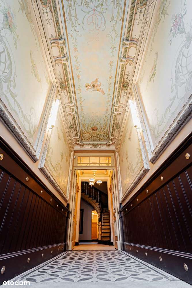 Zamień rutynę na prestiż w sercu Torunia-3