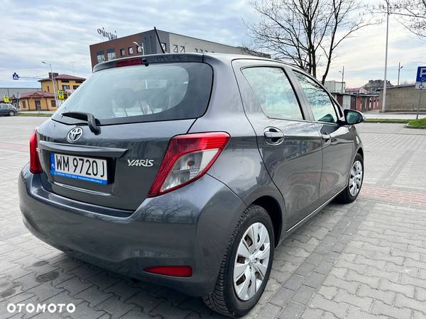 Toyota Yaris 1.0 Active - 5