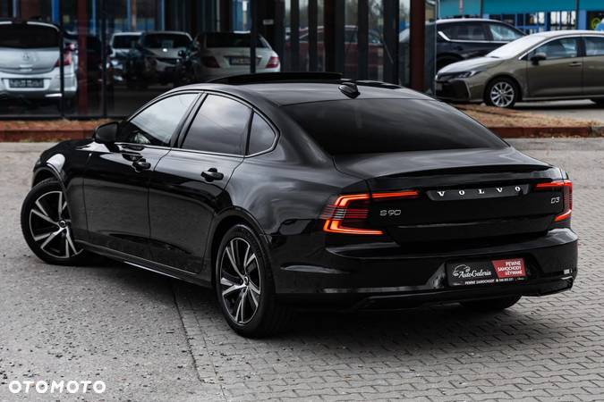 Volvo S90 D3 Geartronic R Design - 11