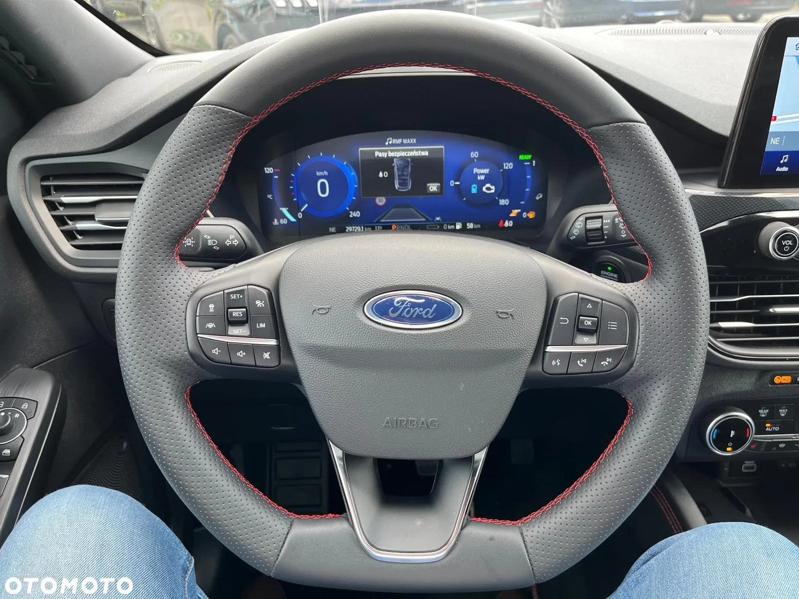 Ford Kuga - 5