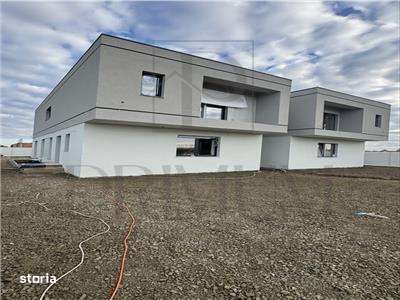 Duplex superb - zona excelenta - toate utilitatile - Imagine principală: 3/10