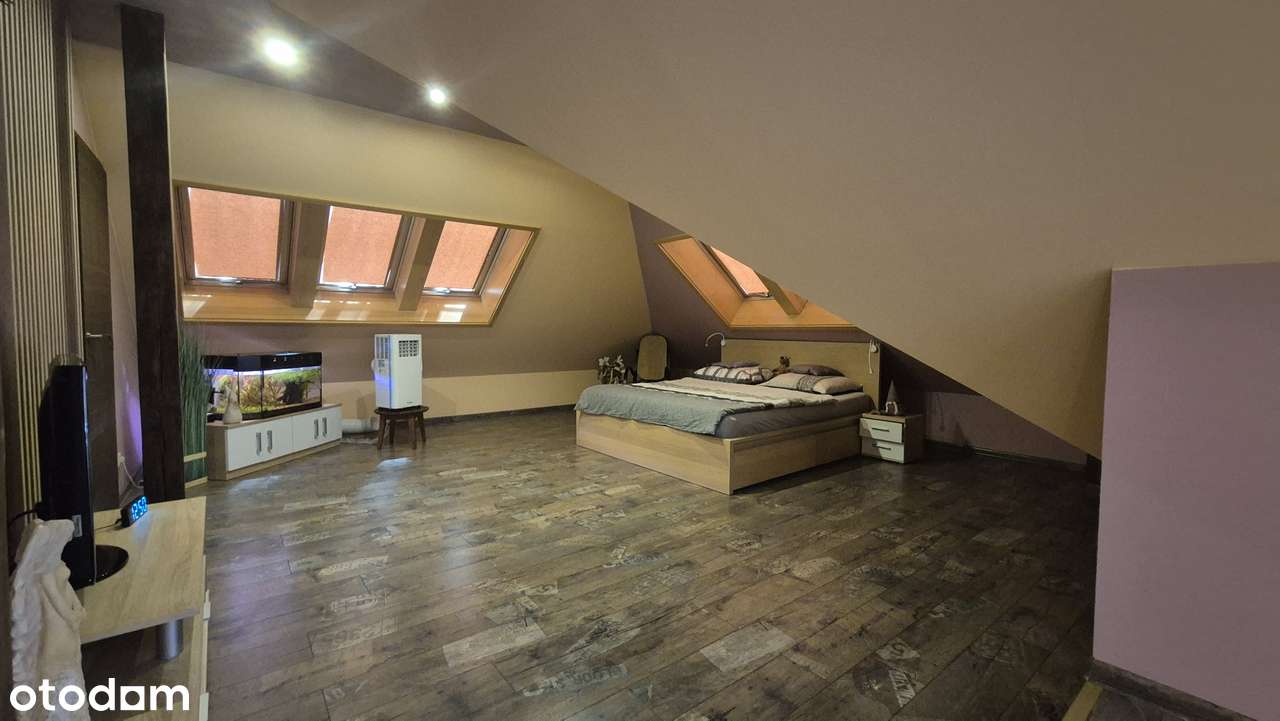 Wyjątkowy dom z dużą działka 3600m2 do zamieszkania.-18