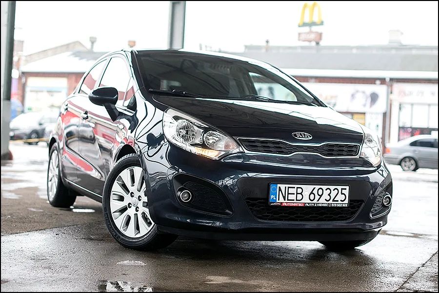 Kia Rio III 1.2 Dream Team Edition 2015