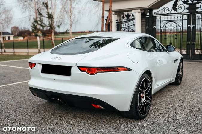 Jaguar F-Type Coupe 2.0 - 14