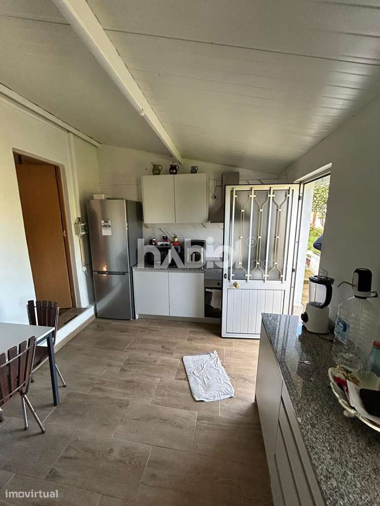 Moradia com 3 Habitações de utilização independente-36