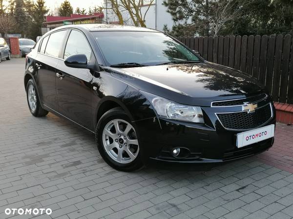 Chevrolet Cruze 1.7 D LT+ Premium - 1