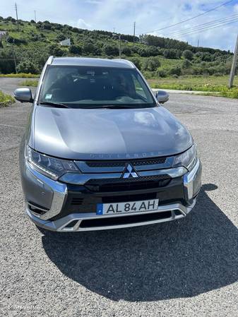 Mitsubishi Outlander 2.4 PHEV Instyle - 2