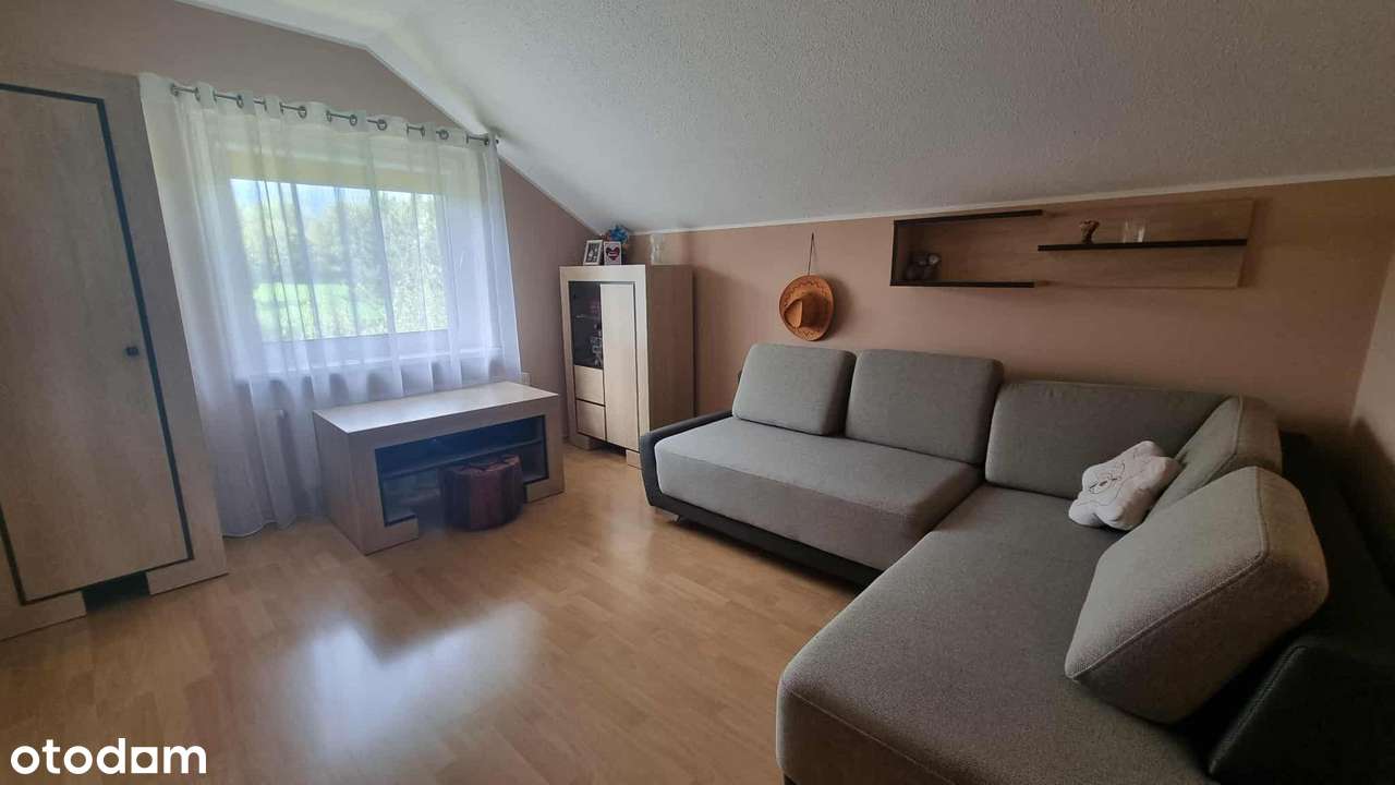 Zadbany dom w Cieszynie w dzielnicy Mnisztwo.-15