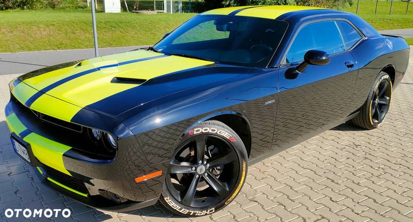 Dodge Challenger 5.7 R/T - 32