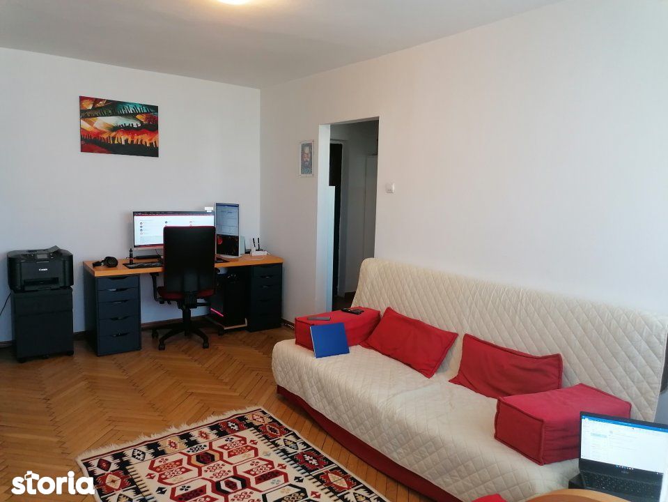 Apartament 2 camere mobilat, bloc stradal Campia Libertatii