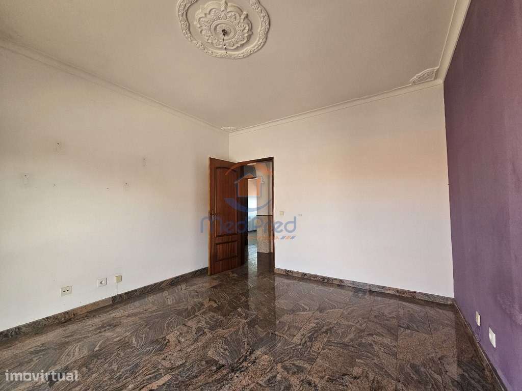 Apartamento T4 - Gaio Rosário-18