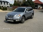 Subaru Outback - 1