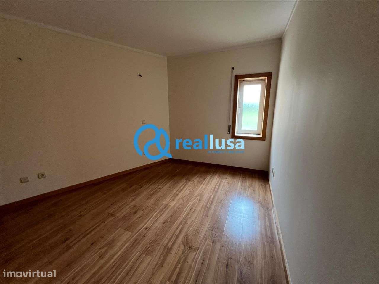 Apartamento T3 c/ garagem Canelas Vila Nova de Gaia-5