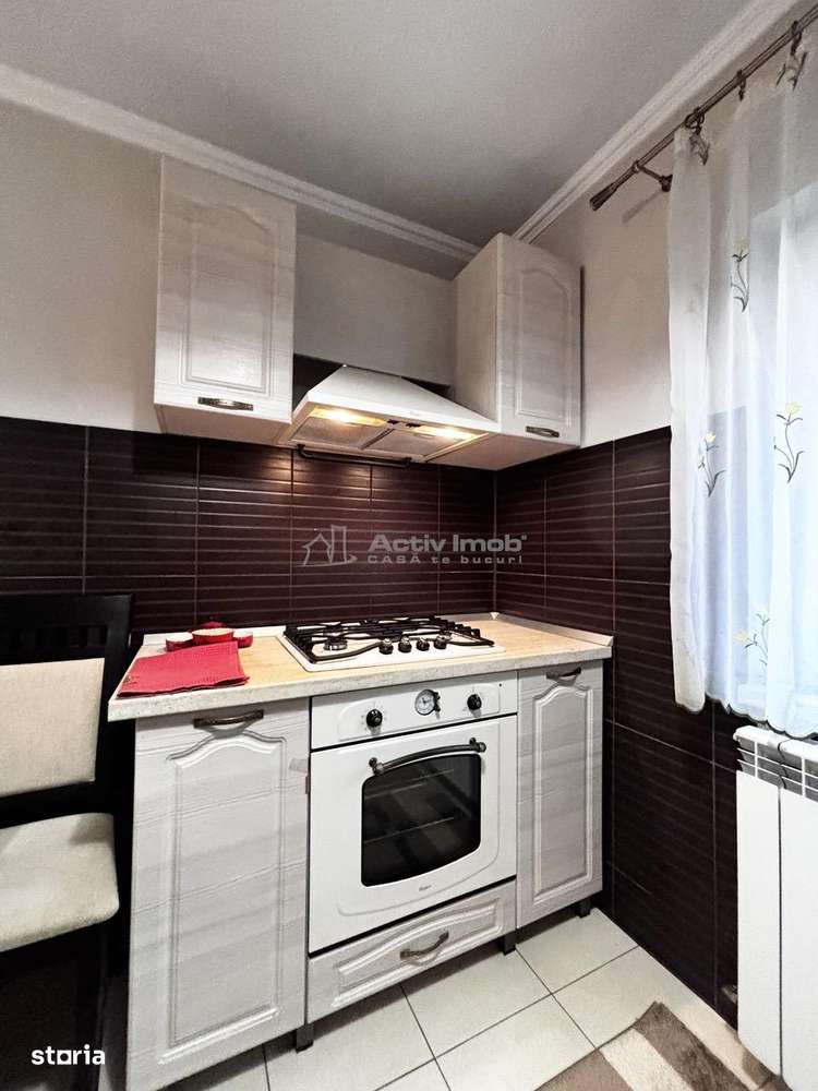 Ap 3 camere str, Sf Apostol Andrei - etaj 1 - 64 mp util - 2 balcoane - Imagine principală: 5/17