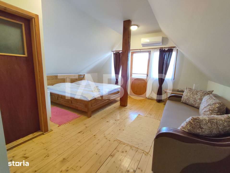 EXCLUSIVITATE - Casa 9 camere 615 mpu 9 bai 3600 mp teren in Fantanele - Imagine principală: 4/19