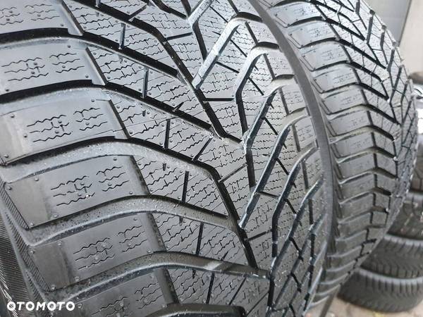 315/35R21 Yokohama Bluearth Winter V905 111W para opon zima - 2