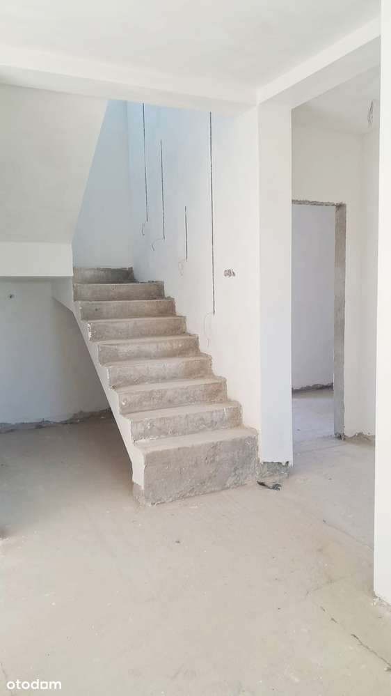 Nowoczesny dom do aranżacji, spokojna okolica-12