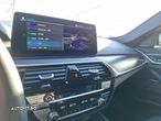 BMW Seria 5 530i xDrive MHEV - 21