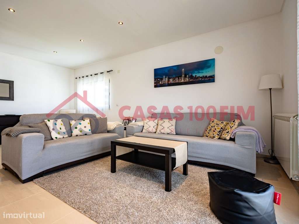 Oportunidade Moradia Individual T4 Azoia - Leiria-8