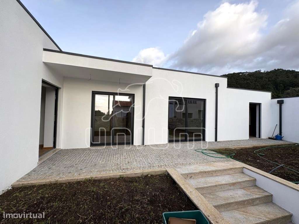 Moradia Areosa - Grande imagem: 3/13