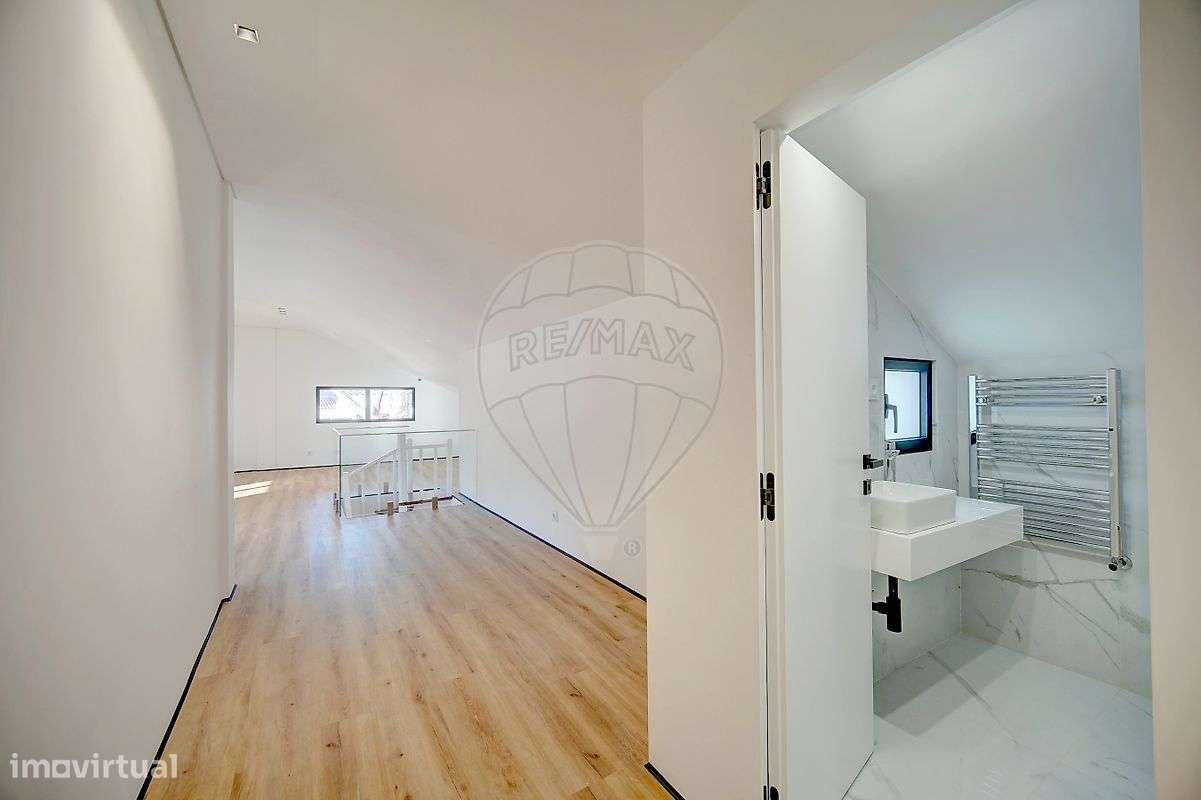 Moradia T5 para venda-35