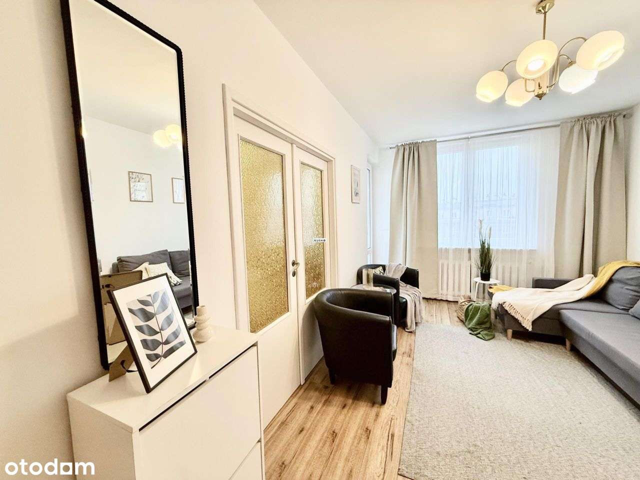 Stylowe 2 pokoje na 9. piętrze, ul. Wałowa – blisk-1