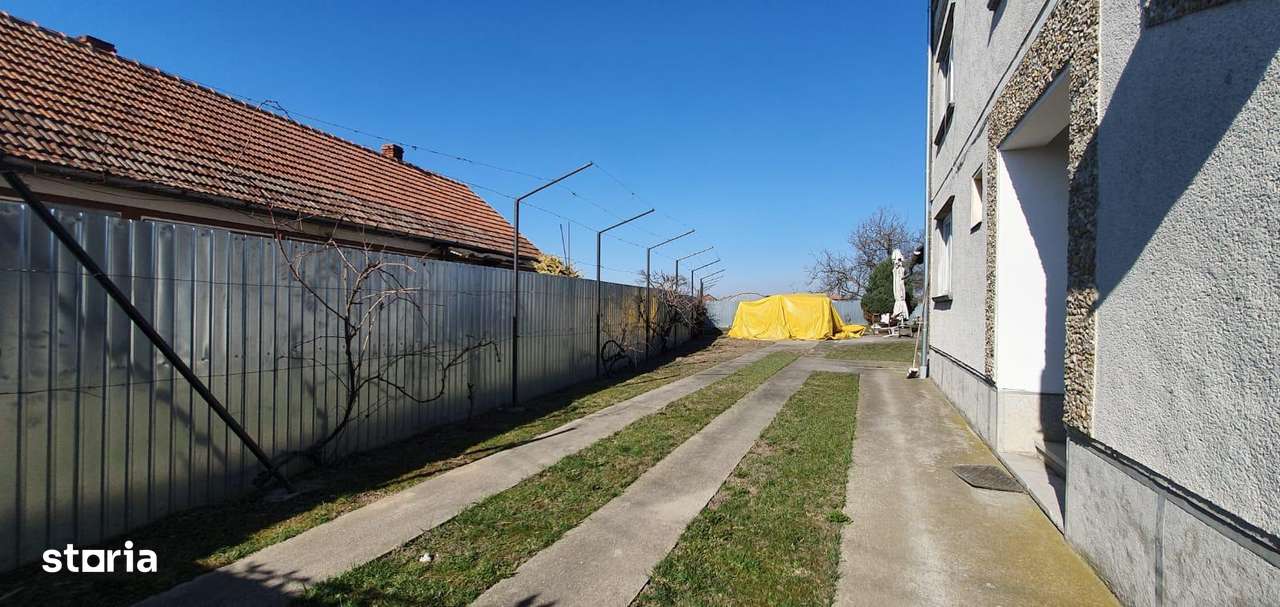 Proprietate P+2 cu teren, oportunitate de investiție - Imagine principală: 3/4