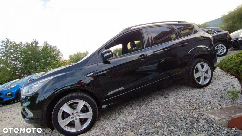 Ford Kuga 2.0 TDCi FWD ST-Line - 9