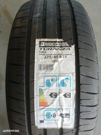 Anvelopa noua noua 225/45 R19 BRIDGESTONE Turanza T005 92W - 1