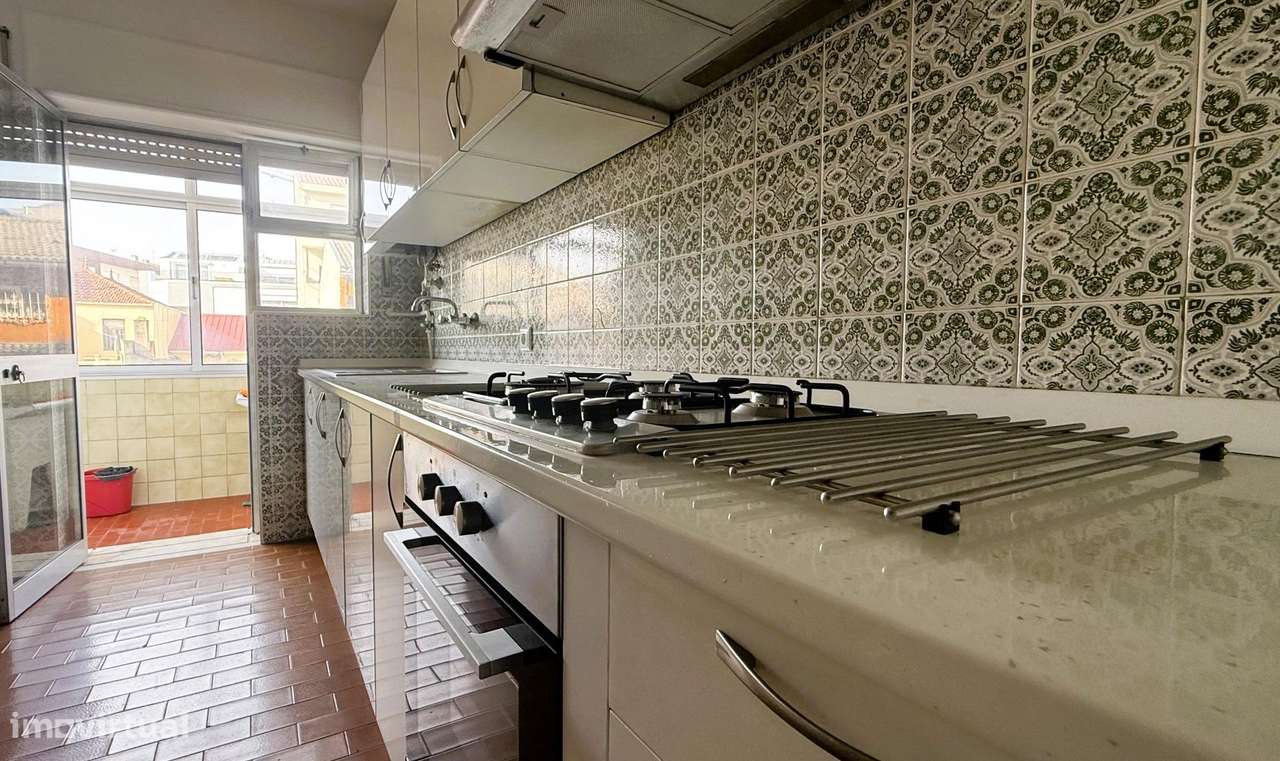 Apartamento T1+2 (Centro Póvoa de Varzim) - Grande imagem: 4/15