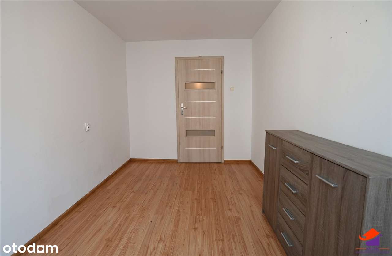 Zabrze- Centrum- Trzy pokoje na sprzedaż -53m2-9