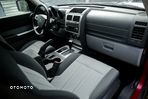 Dodge Nitro - 20