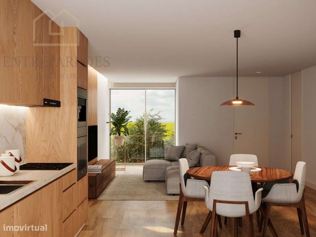 Apartamento T1+1 com varanda e jardim para comprar no Centro do Por...-13