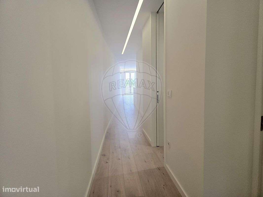 Apartamento T2 para arrendamento - Grande imagem: 2/16