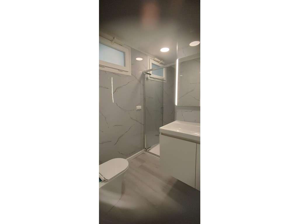 Apartamento T2 Totalmente Remodelado - Oeiras - Figueirinha-9