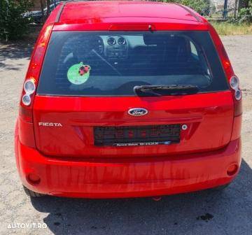 Dezmembram Ford Fiesta an 2007 - 4