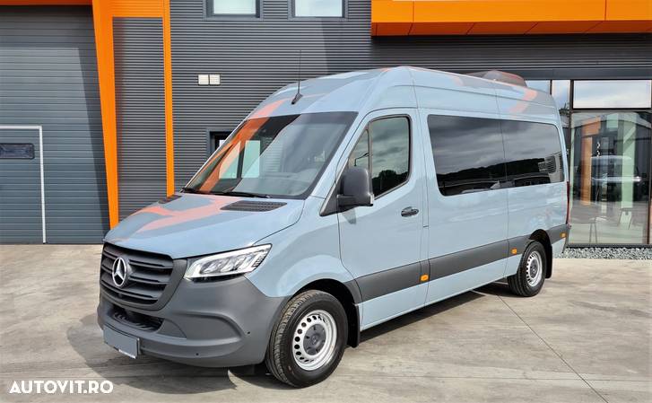 Mercedes-Benz Sprinter - 2