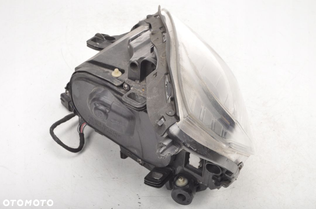 VOLVO S60 II LAMPA PRAWA PRZEDNIA PRAWY 31299997 - 7