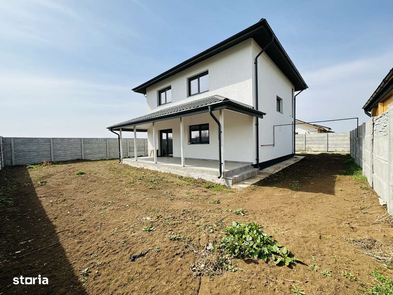 Casă de vânzare în Comuna Berceni – 4 camere, 360 mp – 165.000 €-1