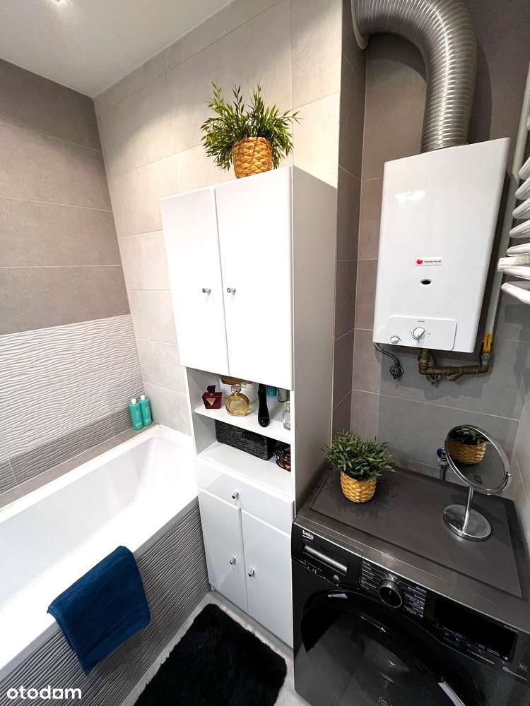 Przestronne 3 pokoje z dużym balkonem – Twoja oaza na 4 piętrze!-4