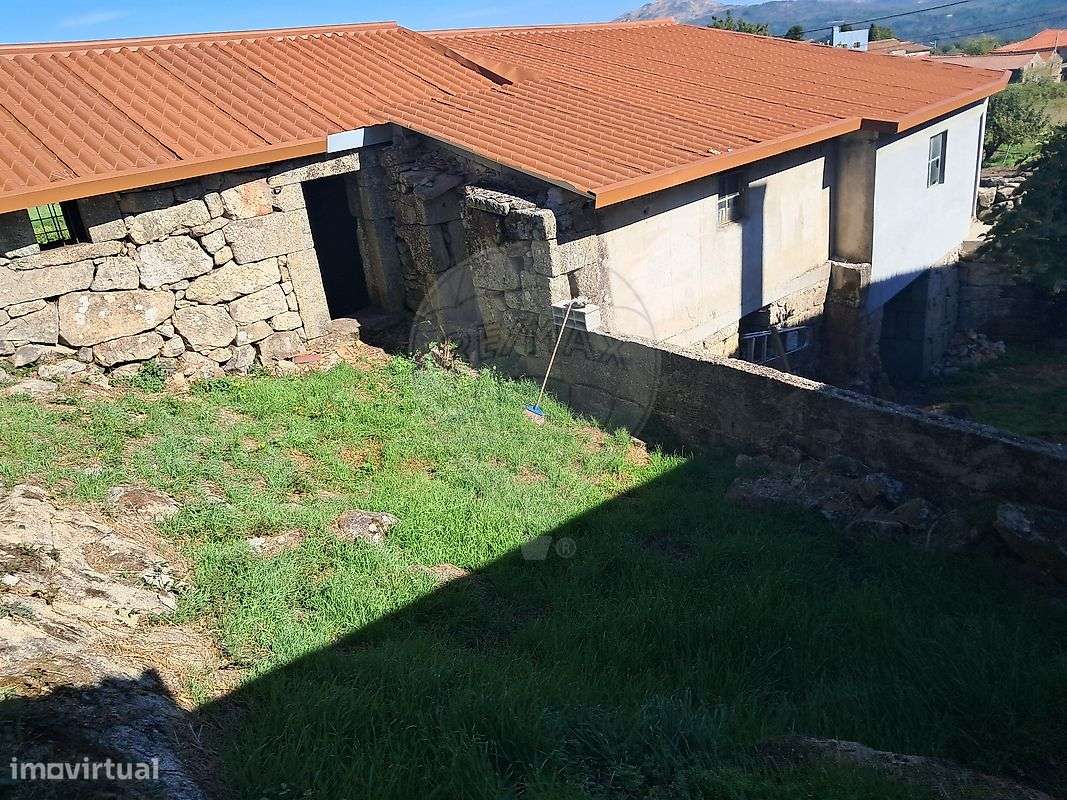 Moradia T0 para venda-33
