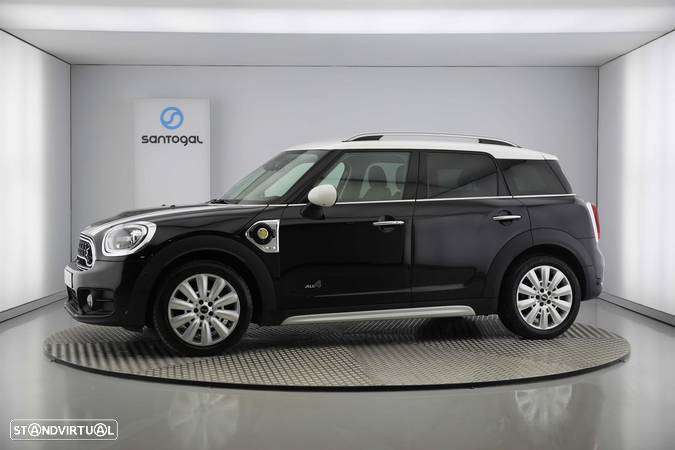 MINI Countryman Cooper SE ALL4 Auto - 2