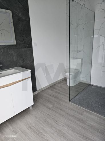 Moradia T3 com Piscina e Vista Mar nos Prazeres | Calheta-19