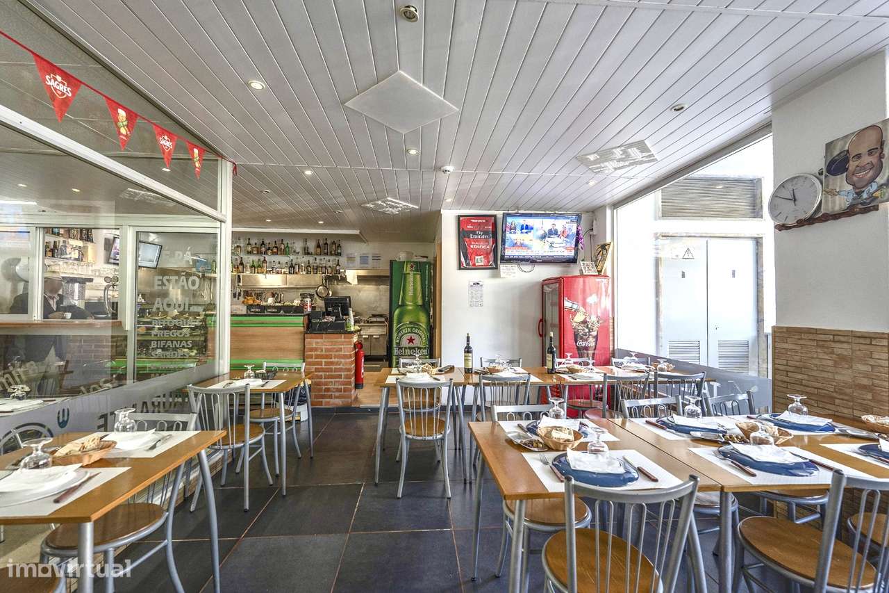 Loja, Cascais, Estoril-5