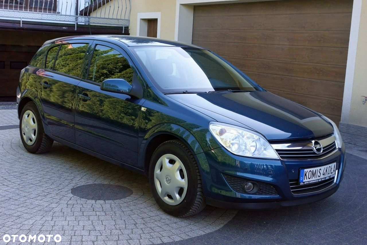 Opel Astra - 2