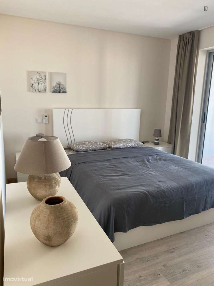 Apartamento com 1 quartos - localizado em Portimao - Grande imagem: 5/7